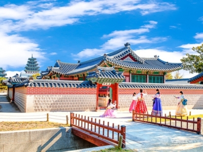 Khám phá vẻ đẹp truyền thống của xứ sở kim chi nơi làng cổ Jeonju Hanok
