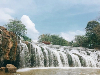 Những thác nước đẹp ở miền Nam trong lành, quá tuyệt để xua tan nắng hè