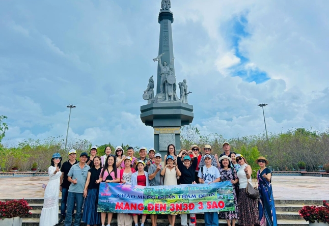 TP.HCM - MĂNG ĐEN 3N3Đ GIÁ RẺ