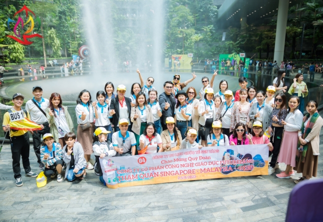 Singapore - Malaysia 4N3Đ 100 pax