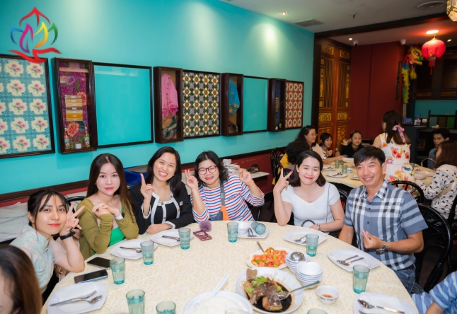 Singapore - Malaysia 4N3Đ 100 pax