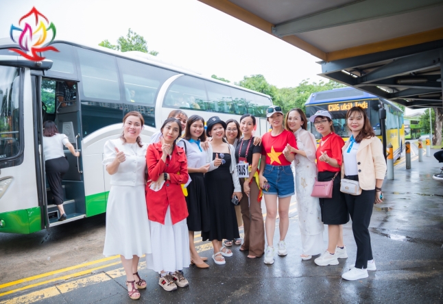 Singapore - Malaysia 4N3Đ 100 pax