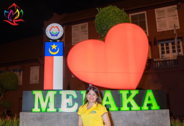 Singapore - Malaysia 4N3Đ 100 pax