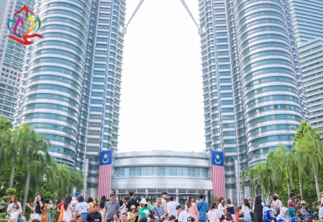 Singapore - Malaysia 4N3Đ 100 pax