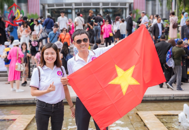 Singapore - Malaysia 4N3Đ 100 pax