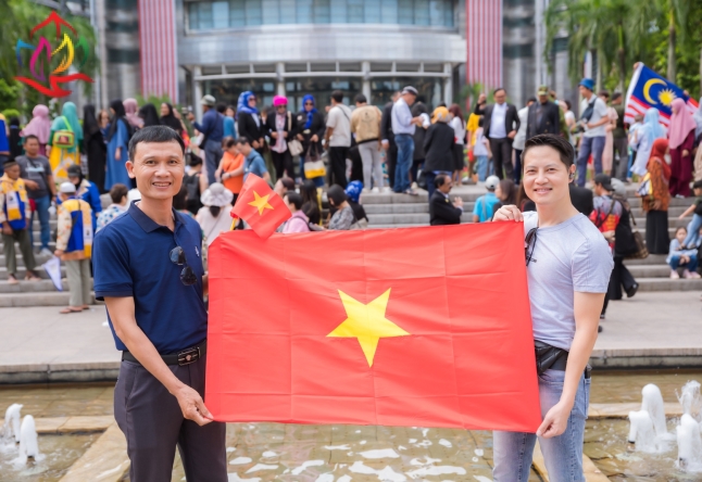 Singapore - Malaysia 4N3Đ 100 pax