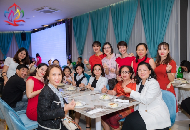 Singapore - Malaysia 4N3Đ 100 pax