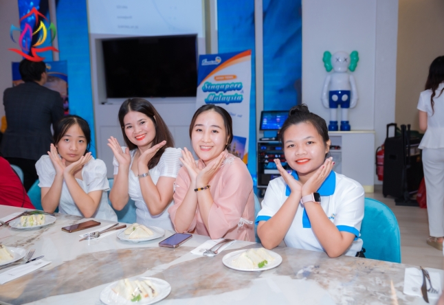 Singapore - Malaysia 4N3Đ 100 pax