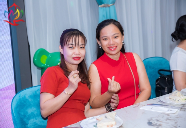 Singapore - Malaysia 4N3Đ 100 pax