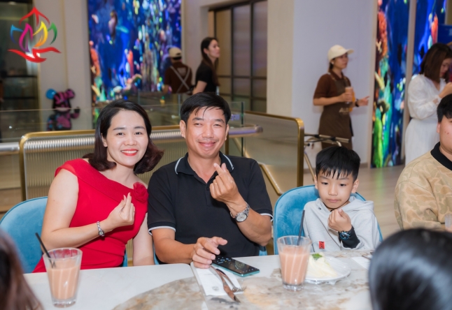 Singapore - Malaysia 4N3Đ 100 pax