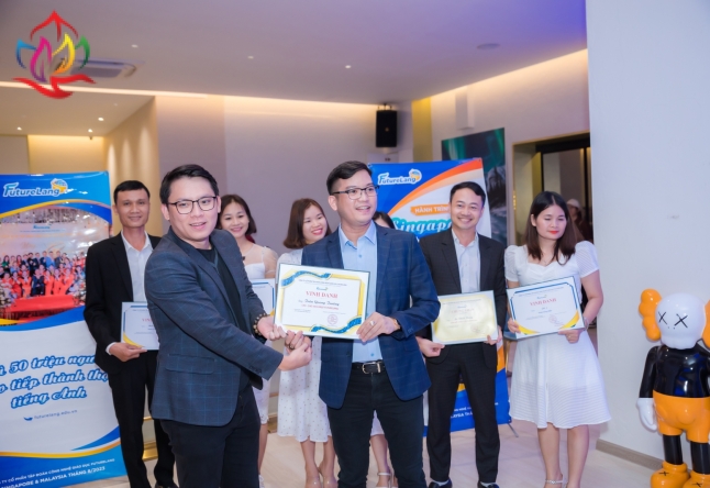 Singapore - Malaysia 4N3Đ 100 pax