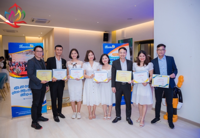 Singapore - Malaysia 4N3Đ 100 pax