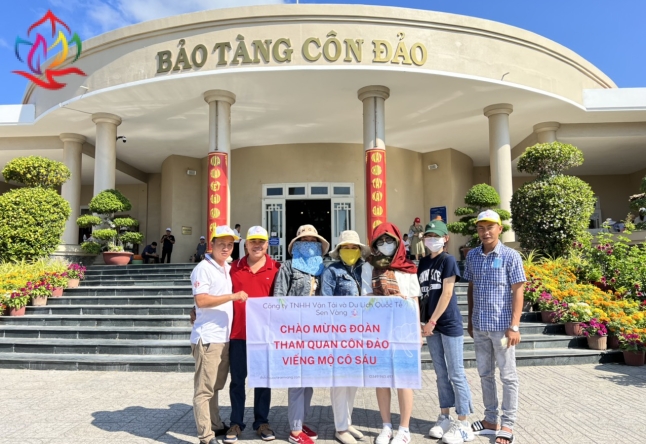 XIN CẢM ƠN ĐOÀN TPHCM THAM QUAN CÔN ĐẢO VIẾNG MỘ CÔ SÁU