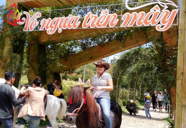 TP.HCM - SAPA 4N3Đ