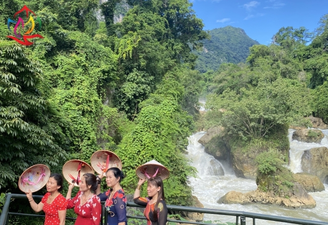 Tour Đông Bắc - Tây Bắc 9N8Đ