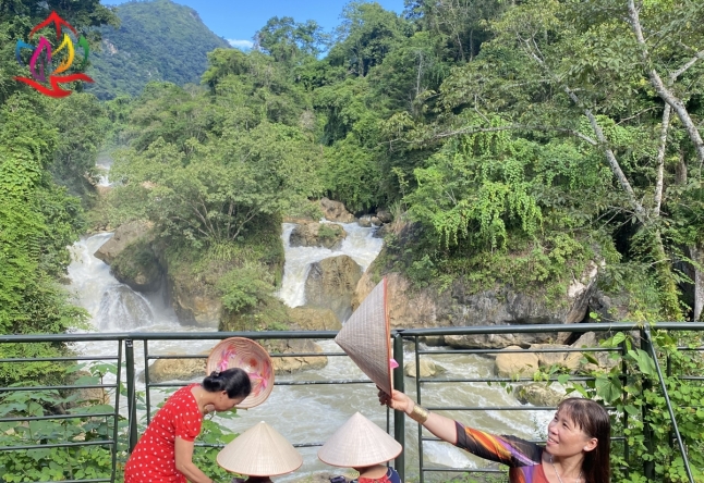 Tour Đông Bắc - Tây Bắc 9N8Đ