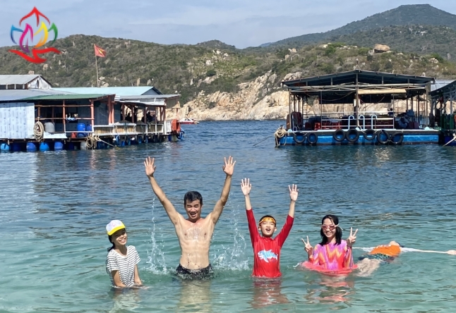 XIN CẢM ƠN ĐOÀN KHÁCH LẺ TP.HCM THAM QUAN ĐẢO BÌNH HƯNG 2N2Đ