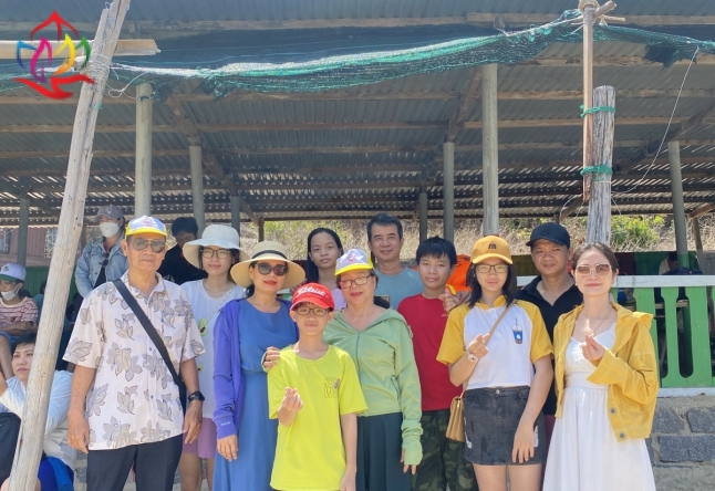 XIN CẢM ƠN ĐOÀN KHÁCH LẺ TP.HCM THAM QUAN ĐẢO BÌNH HƯNG 2N2Đ
