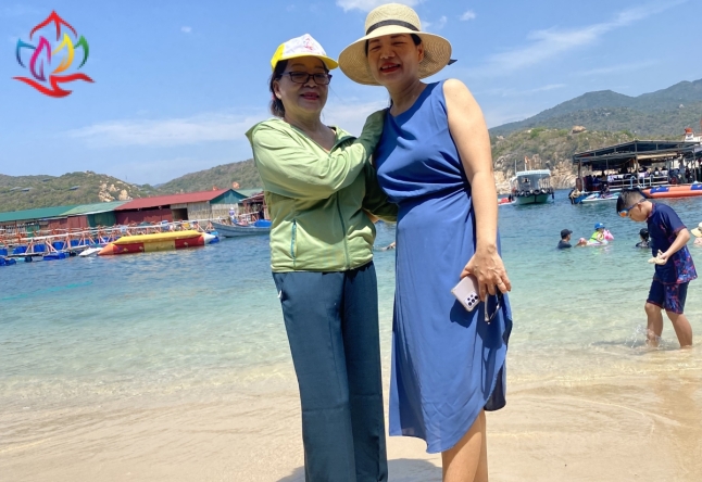 XIN CẢM ƠN ĐOÀN KHÁCH LẺ TP.HCM THAM QUAN ĐẢO BÌNH HƯNG 2N2Đ