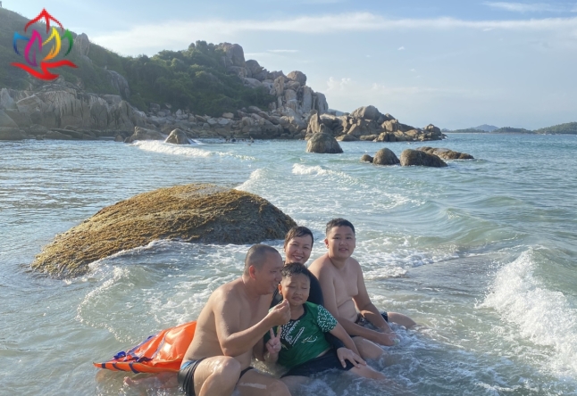XIN CẢM ƠN ĐOÀN KHÁCH LẺ TP.HCM THAM QUAN ĐẢO BÌNH HƯNG 2N2Đ