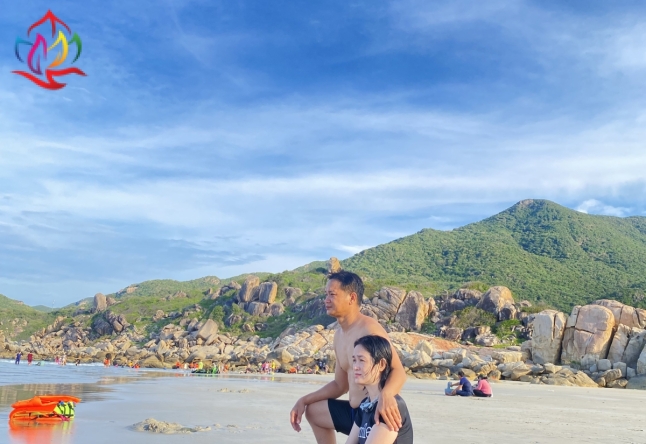 XIN CẢM ƠN ĐOÀN KHÁCH LẺ TP.HCM THAM QUAN ĐẢO BÌNH HƯNG 2N2Đ