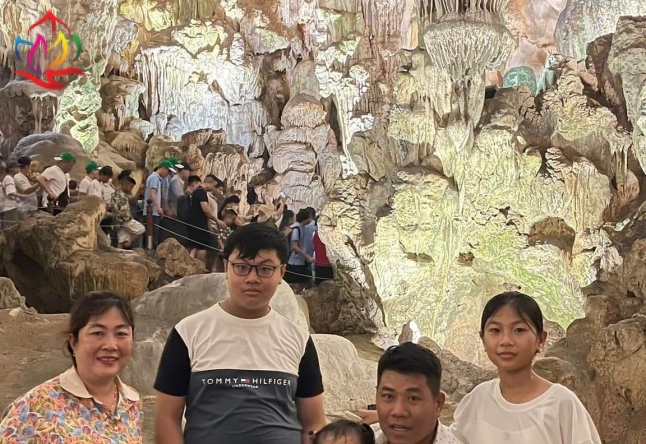 Xin cảm ơn đoàn khách lẻ ghép đoàn tham quan tour Hạ Long - Ninh Bình -Sapa - Hà Nội 5N4Đ